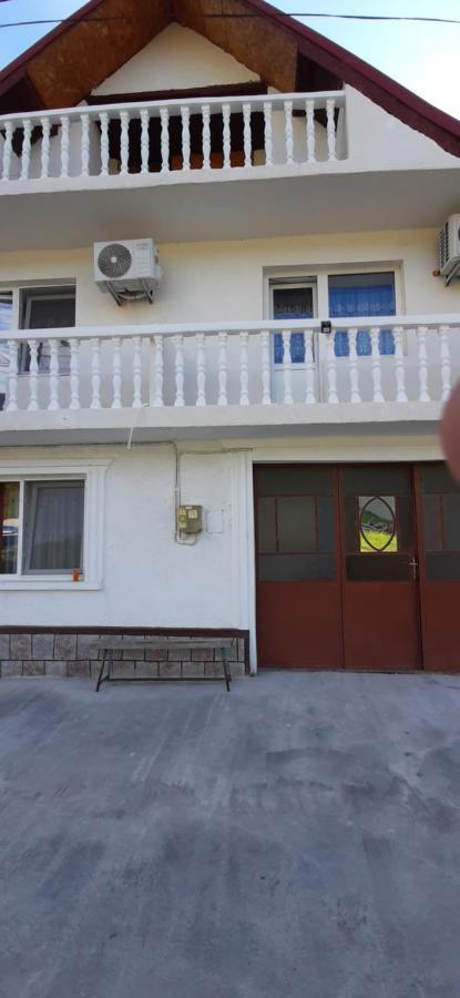 Casa Alexia Apartment Pescari Bagian luar foto